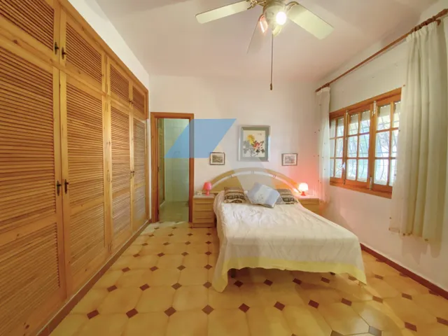 ¡¡INCREÍBLE CHALET en parcela de 11.000 m2!!!! — 11
