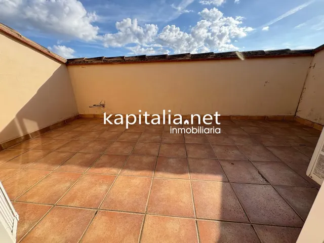 EXCLUSIVO ADOSADO A LA VENTA LISTO PARA ENTRAR A VIVIR EN ANNA — 13