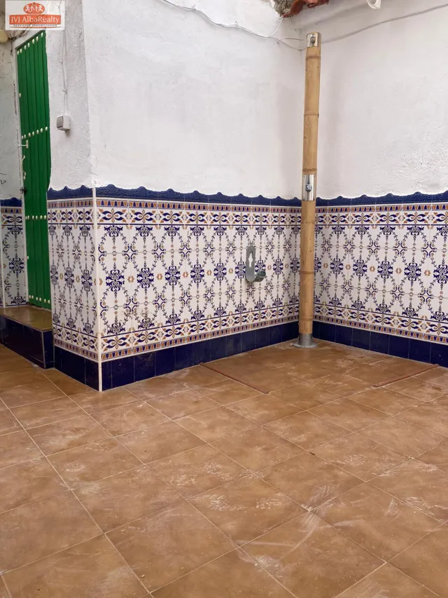 CASA EN PLANTA BAJA SEMIREFORMADA EN LAS CASAS DE JUAN NUÑEZ. — 28