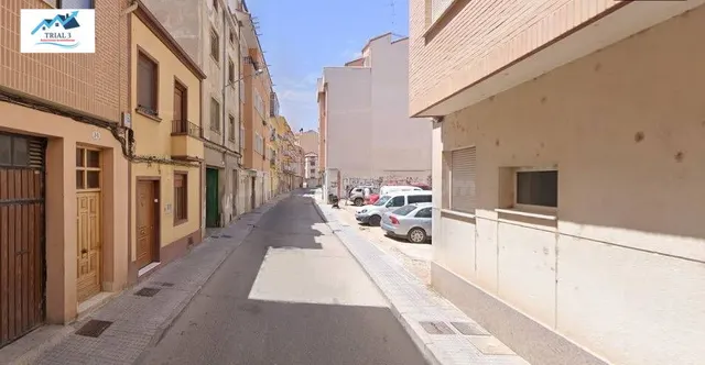 Venta de Garaje en Aranda de Duero (Burgos) — 2