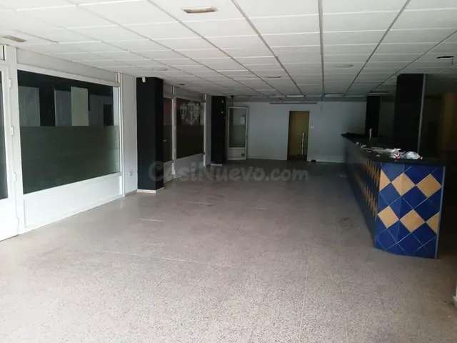 Local comercial en Puerto de la Cruz - foto 2