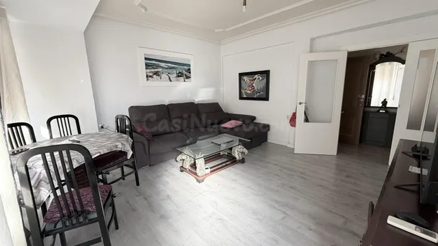 Piso amueblado de 3 dormitorios con balcones en Yecla — 3