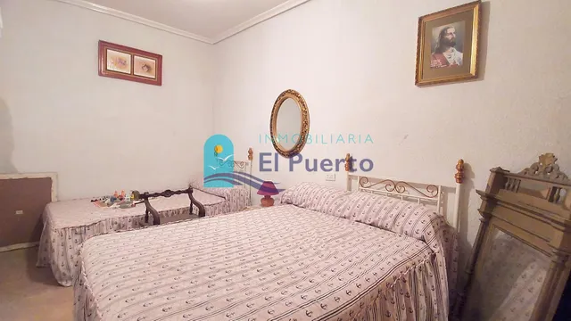 Casa para reformar con apartamento independiente y vistas al mar en isla plana – ref. 1864 — 11
