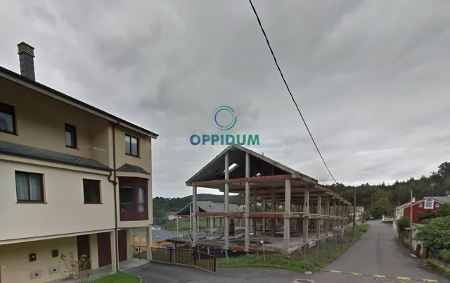 OBRA PARADA 10 ADOSADOS EN CERVO, LUGO - foto 2