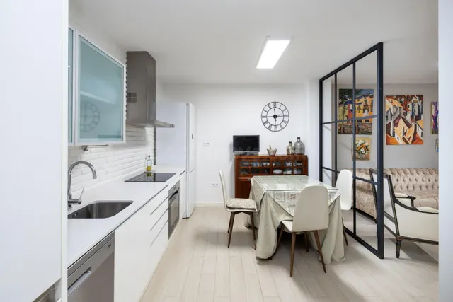 ESPECTACULAR PISO DE 4 DORMITORIOS EN PEDRO ANTONIO DE ALARCÓN 9 — 3