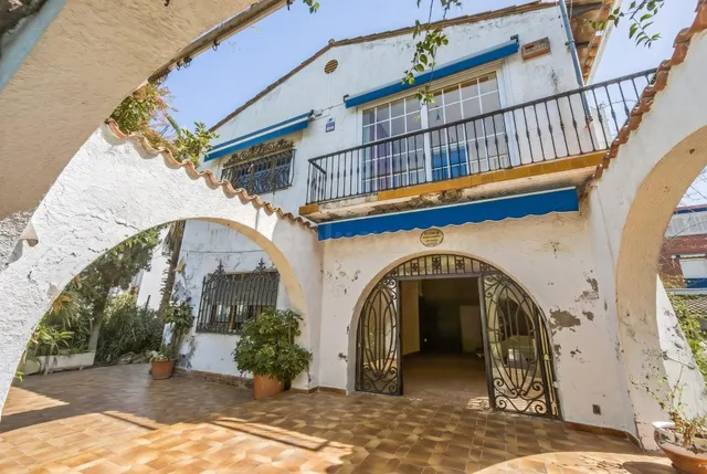 Casa a reformar en la zona del Vinyet. Sitges - foto 4