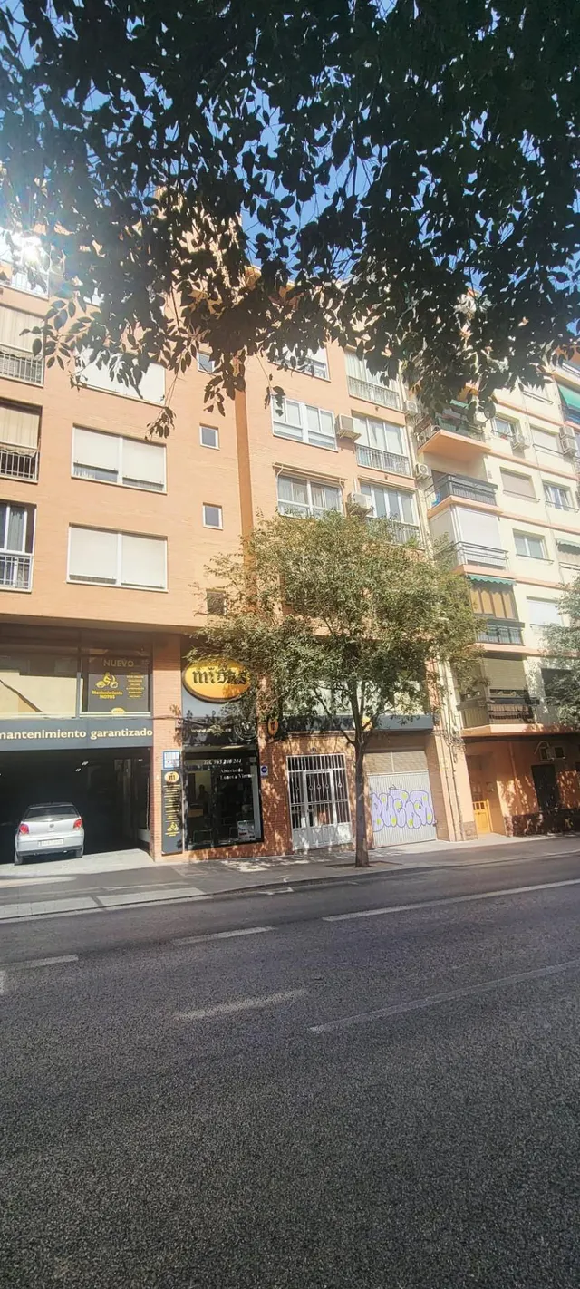 Amplia Vivienda. — 20