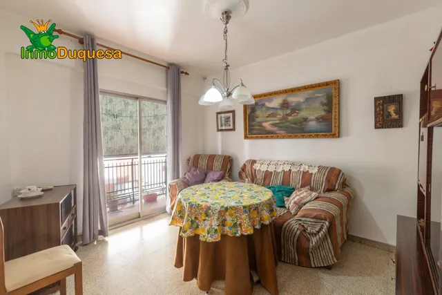 Piso de 3 dormitorios en calle Arabial — 21
