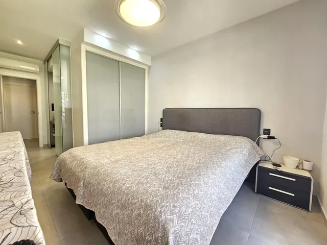 Apartamento 2 habitaciones 84m² en venta - EL RASO — 13