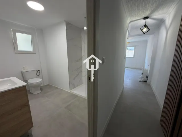 Piso en venta en Alicante, 109m2, 3 habitaciones, 1 baño completo, segunda planta con ascensor en la zona de carolinas bajas. — 16