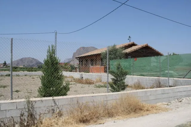 Parcela a las afueras de Orihuela
