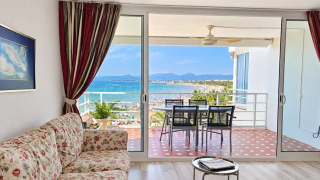 EXCLUSIVO DÚPLEX EN PRIMERA LÍNEA DE PLAYA CON DOS TERRAZAS  - foto 5