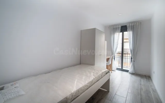 ALQUILER habitaciones EN IGUALADA ZONA CENTRO ESTILO RESIDEN - foto 5