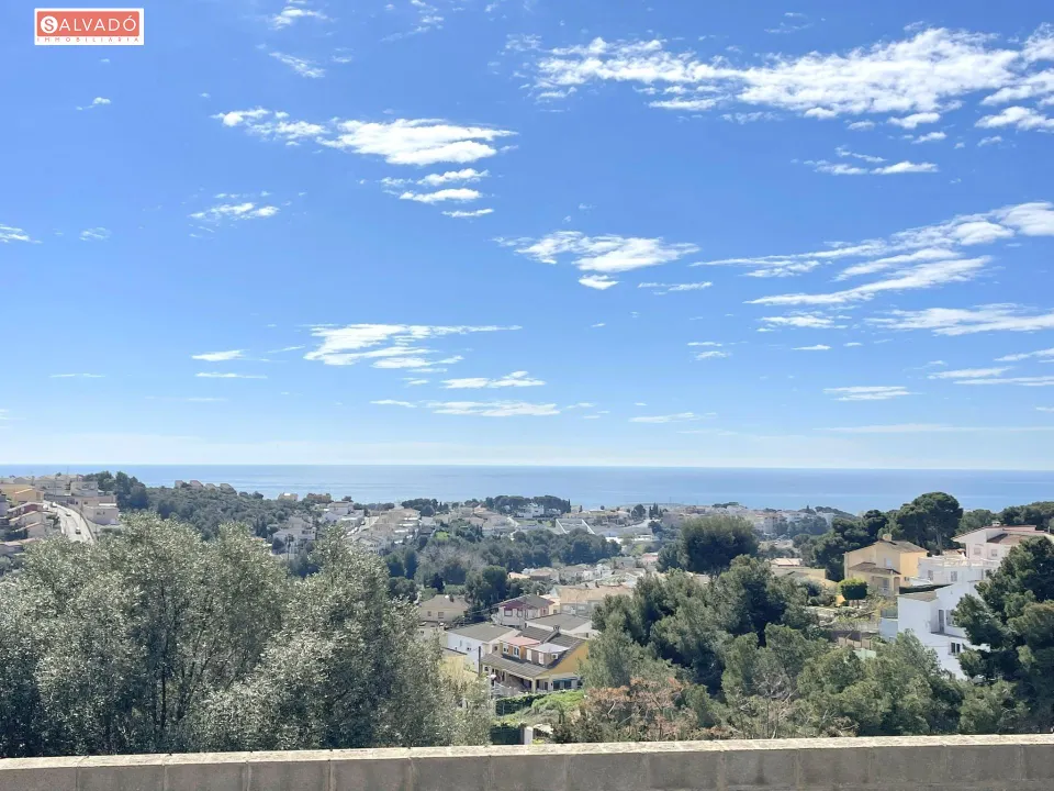 ¡PARCELA URBANA DE 572 M2 EN SEGUR DE CALAFELL CENTRO!