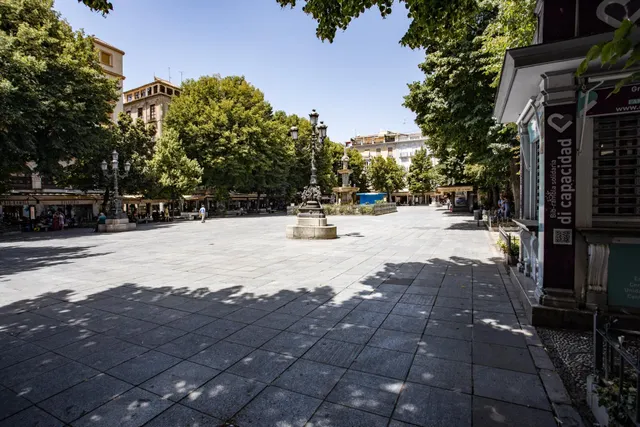 Piso con licencia turística en pleno centro de Granada — 42