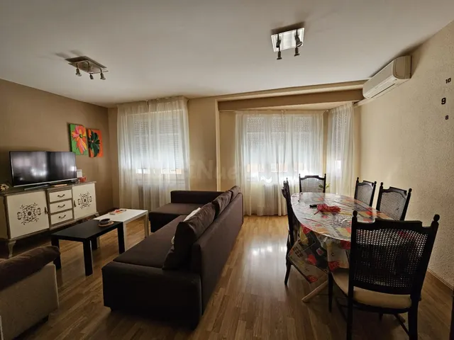 ALQUILER COMPARTIDO DE CONFIANZA - 2 habitaciones DISPONIBLE