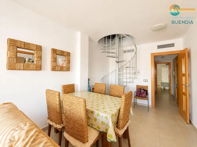 VIVIENDA EN PLENO CENTRO DEL PUERTO DE MAZARRÓN, A 180M DE L - foto 5