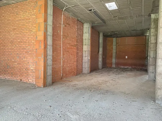 LOCAL COMERCIAL EN ZONA DE LA ASUNCION — 10