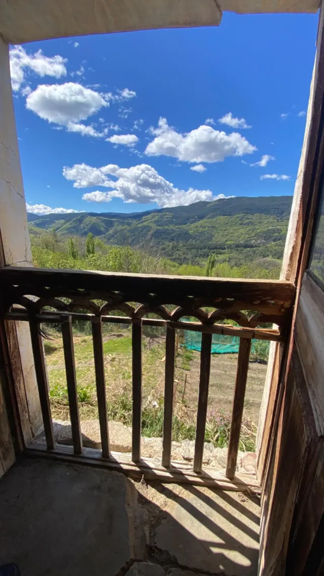 Gran Casa  para rehabilitar en pueblo tranquilo del pirineo — 13