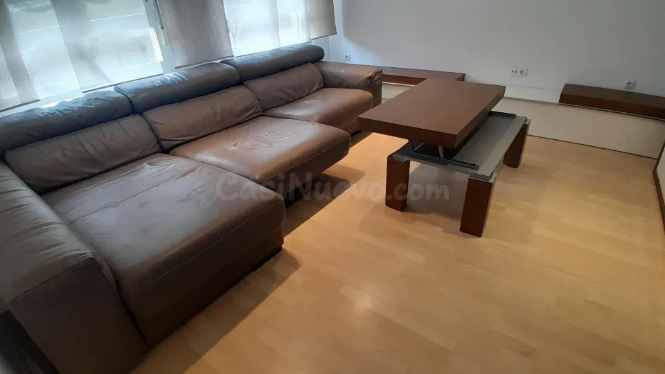 PISO MODERNO 4 habitaciones + 2 PLAZAS EN YECLA