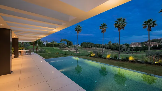 Chalet 4 habitaciones 408m² en venta - Marbella - foto 3