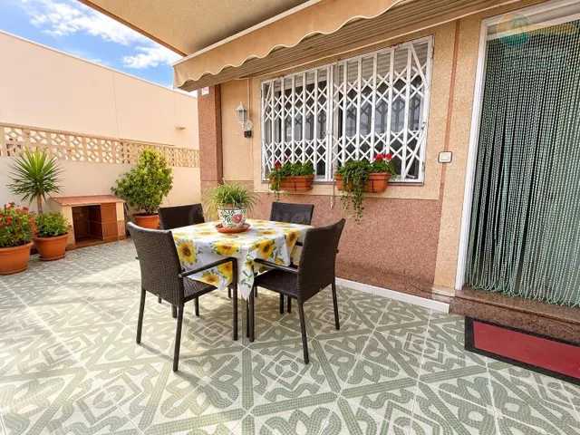 DUPLEX EN PLENO CENTRO DE PUERTO DE MAZARRÓN — 2