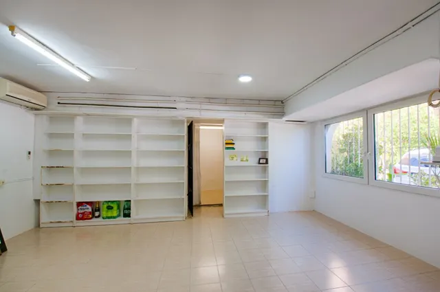 Villa 3 habitaciones 300m² en venta - Pla del mar — 40