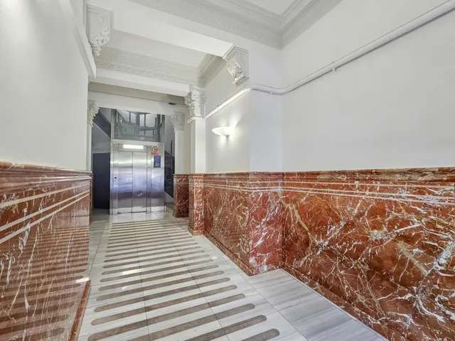 Piso - Barcelona (Eixample / Sagrada Familia) — 28