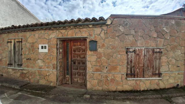 Urbis te ofrece una casa en venta en Garcihernández, Salaman