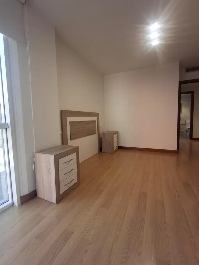 VENTA: Amplio y Moderno Piso en el Corazón de Ponferrada — 20