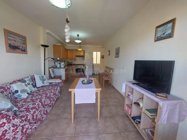 Los Cristianos Piso 1 habitación con balcón , garaje y trast - foto 3