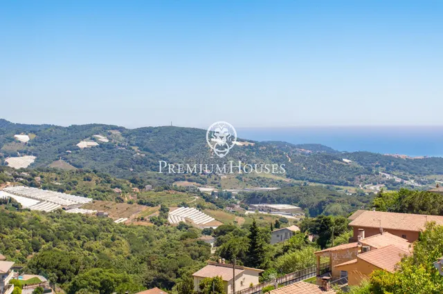 Casa en venta en Sant Cebrià de Vallalta - Urb. Vistamar — 35