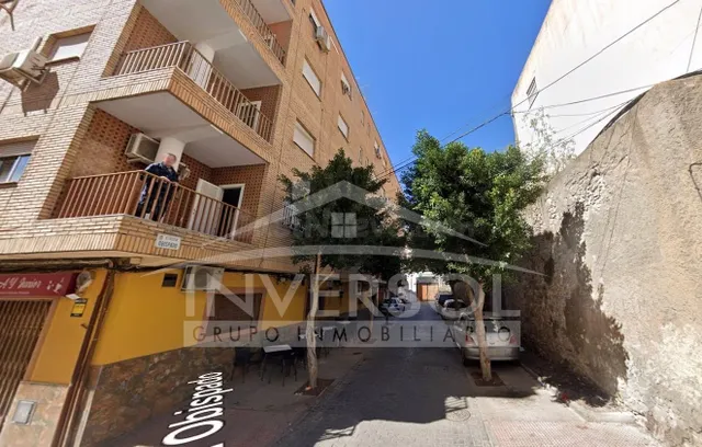 VENTA DE VIVIENDA EN CALLE CORDONEROS - foto 2