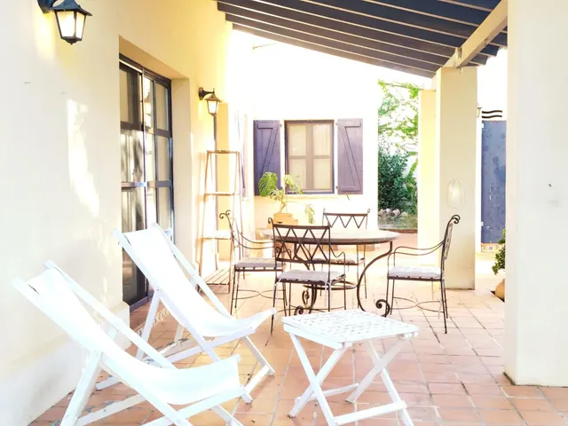 ALQUILER CASA INDEPENDIENTE PARA DISFRUTAR EN FAMILIA EN MASÍA DE TRAVER – RIBA-ROJA DE TÚRIA — 8