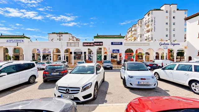 Exclusivo piso todo exterior en Laguna Beach, Torrox — 13