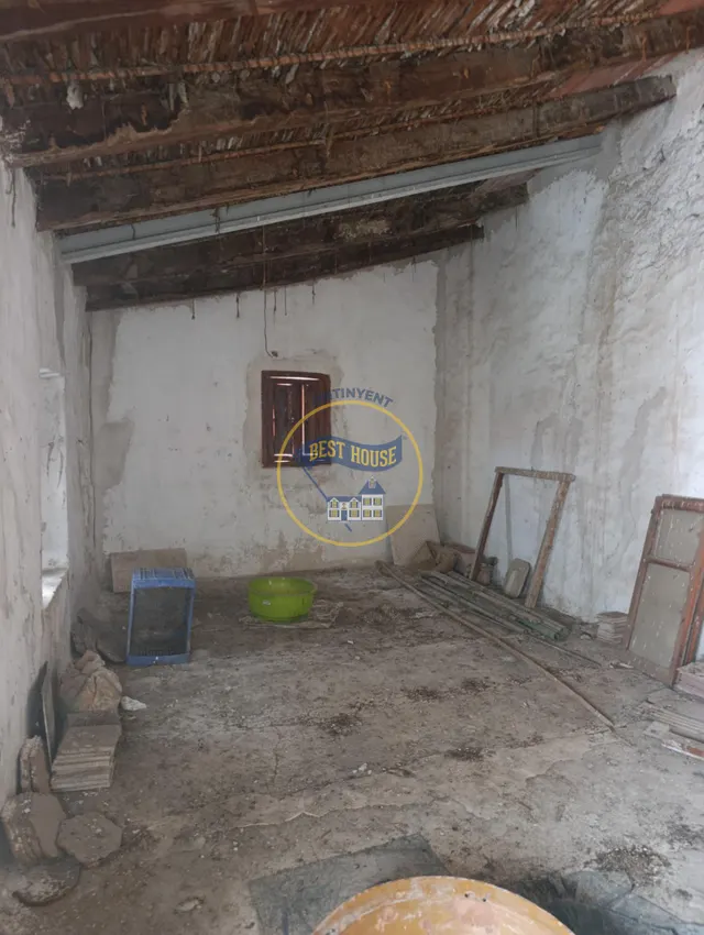 Oportunidad amplia casa de pueblo en Montesa para reformar a tu gusto — 40