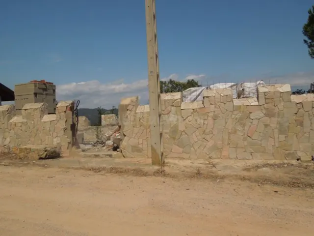 Terreno urbanizable 800m² en venta - Serra Brava - foto 2