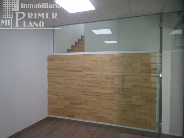 Oficina 110m² en venta - Avda. Antonio Huertas — 17