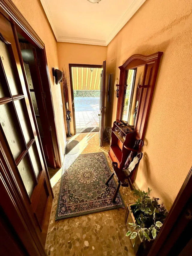 HIGUERÓN !!! CASA CON TERRENO - foto 4