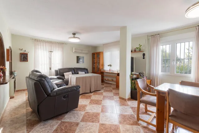 Vivienda Exclusiva en Urbanización Viñas del Rey – Otura — 8