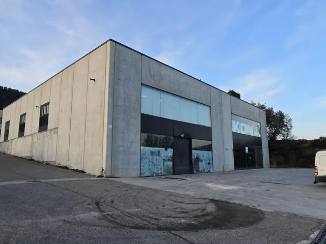 Nave en planta altillo de 912 m2 diafanos — 11