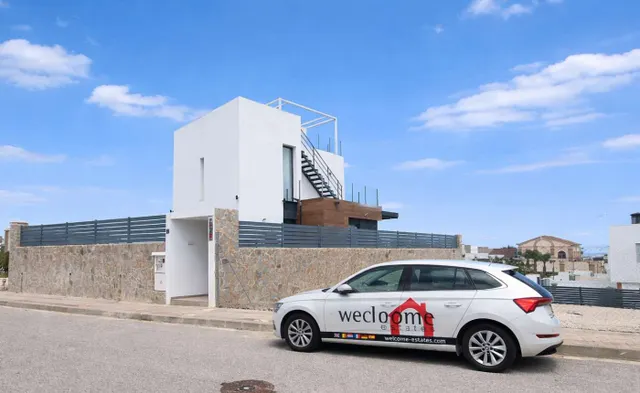 Villa 3 habitaciones 266m² en venta - Comunidad valenciana — 46