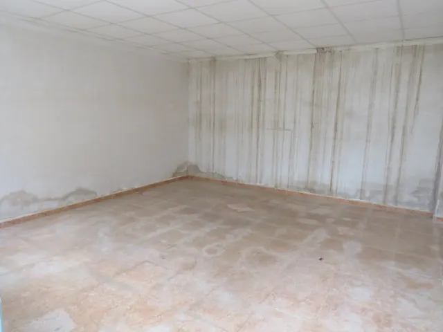 TERRENO URBANO  CON PISCINA A LA VENTA EN AGULLENT — 8