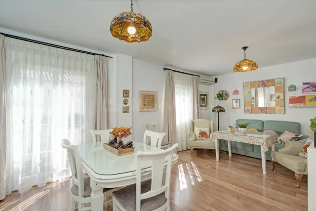 Preciosa casa con patio en una de las mejores zonas de Atarfe — 2