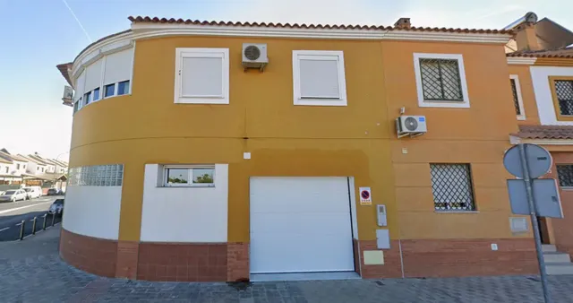 Venta casa en os Hermanas (Sevilla) — 2