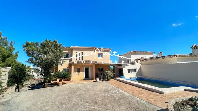 CHALET CON PARCELA Y PISCINA - DOS VIVIENDAS INDEPENDIENTES - foto 4