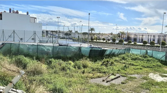 Parcela en venta - Costa Del Sol — 9