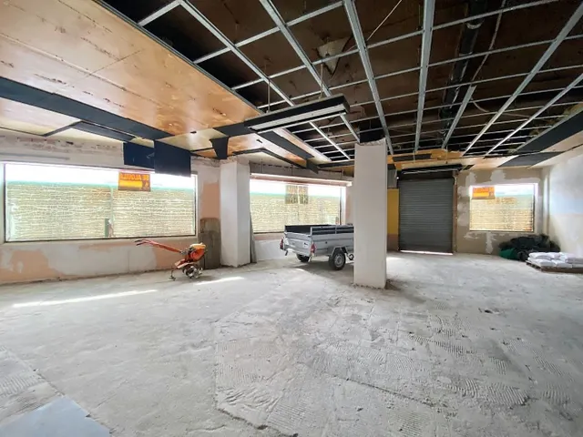 Alquiler de local comercial en Otura (Granada) — 5