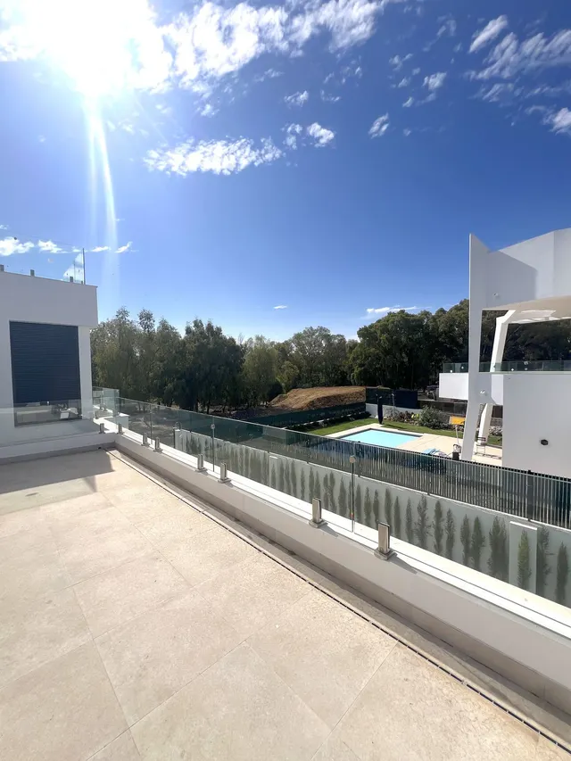 Chalet 5 habitaciones 302m² en venta - Costa Del Sol — 11