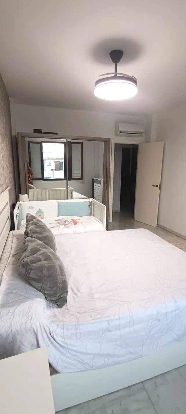 TU NUEVO HOGAR EN GUILLENA: 3 DORMITORIOS, PATIO, GARAJE Y MUCHA LUZ EN URBANIZACIÓN PRIVADA — 9